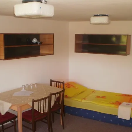 Hotell Pod Skalou Písek