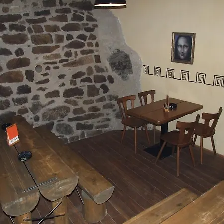 Pod Skalou Hotell